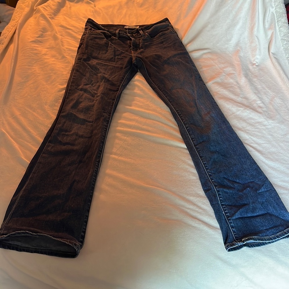 Levi’s 715 Bootcut Jean Size 28